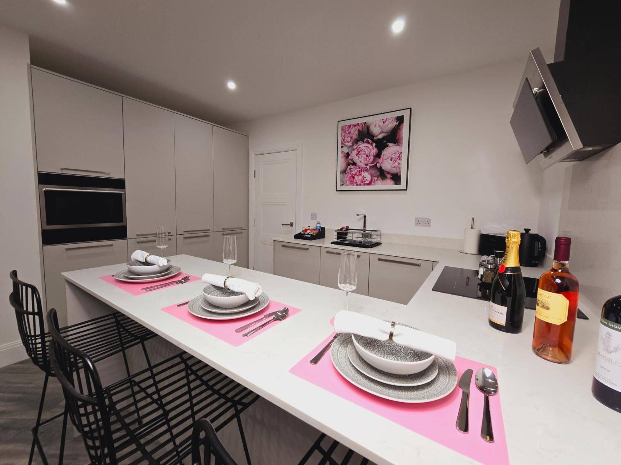 Abbey Corner By Nivaas Apartment
